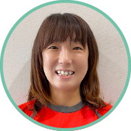 西尾 真理子コーチ